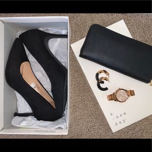 Black pointed toe heels